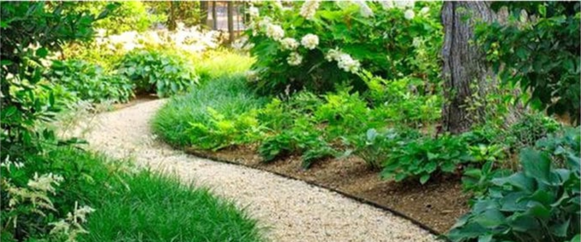 Choosing the Right Materials for Your Pathways